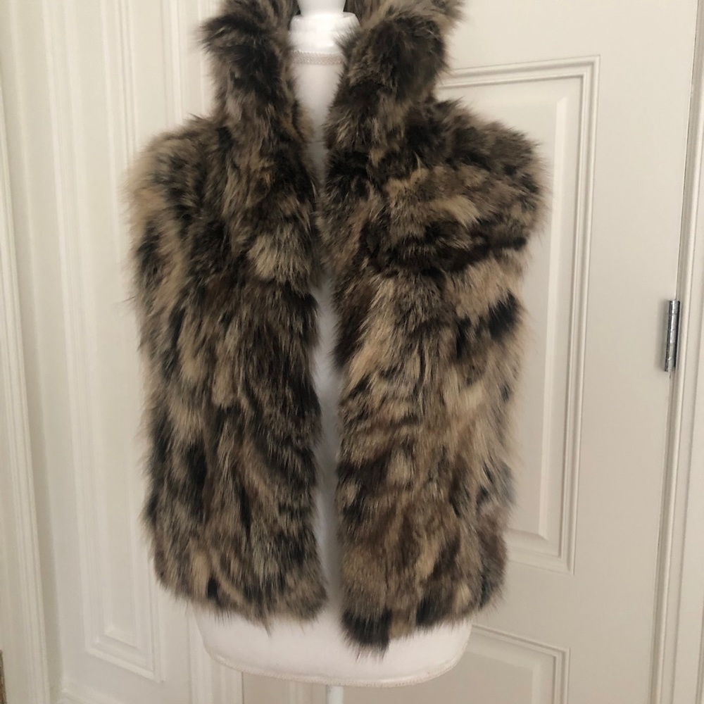 ADRIENNE LANDAU FOX FUR VEST